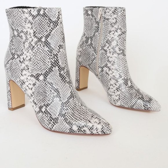 Chinese Laundry Snakeskin Boots - Size 6 - Picture 2 of 3